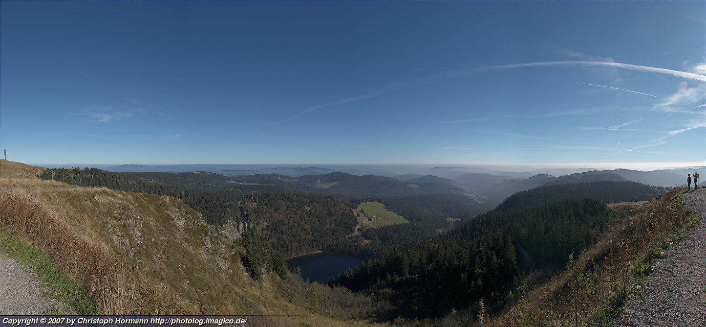Bild 5: Panorama des Feldsees vom Gipfel des Seebucks (1448m)