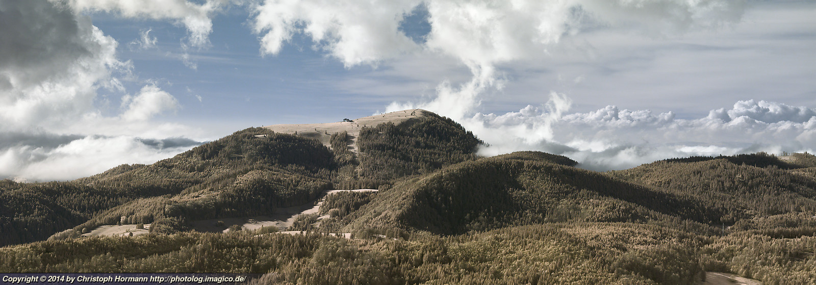 Bild 112: Der belchen vom Herzogenhorn im Südschwarzwald, infrarot